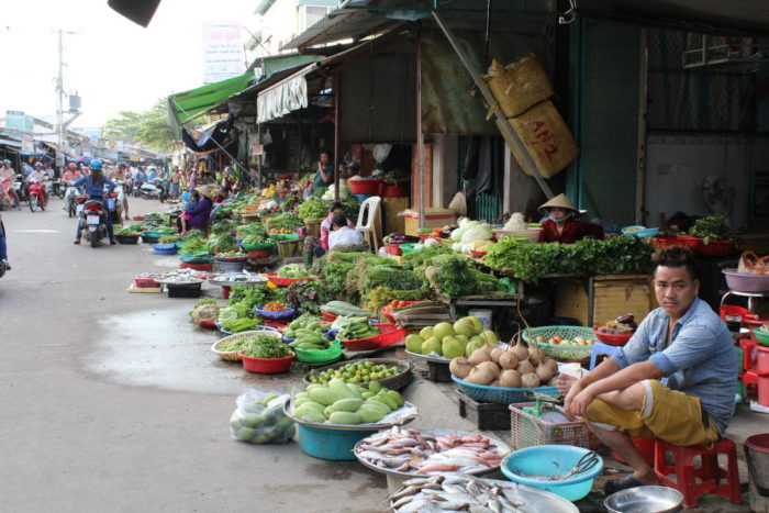 Фукуок, Вьетнам, овощи на дневном рынке