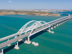 Достопримечательности Крыма - Крымский мост