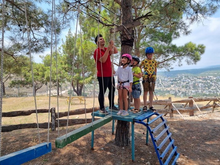 Селефкос кафе в Силифке в Турции летом 2023 Панда парк для детей